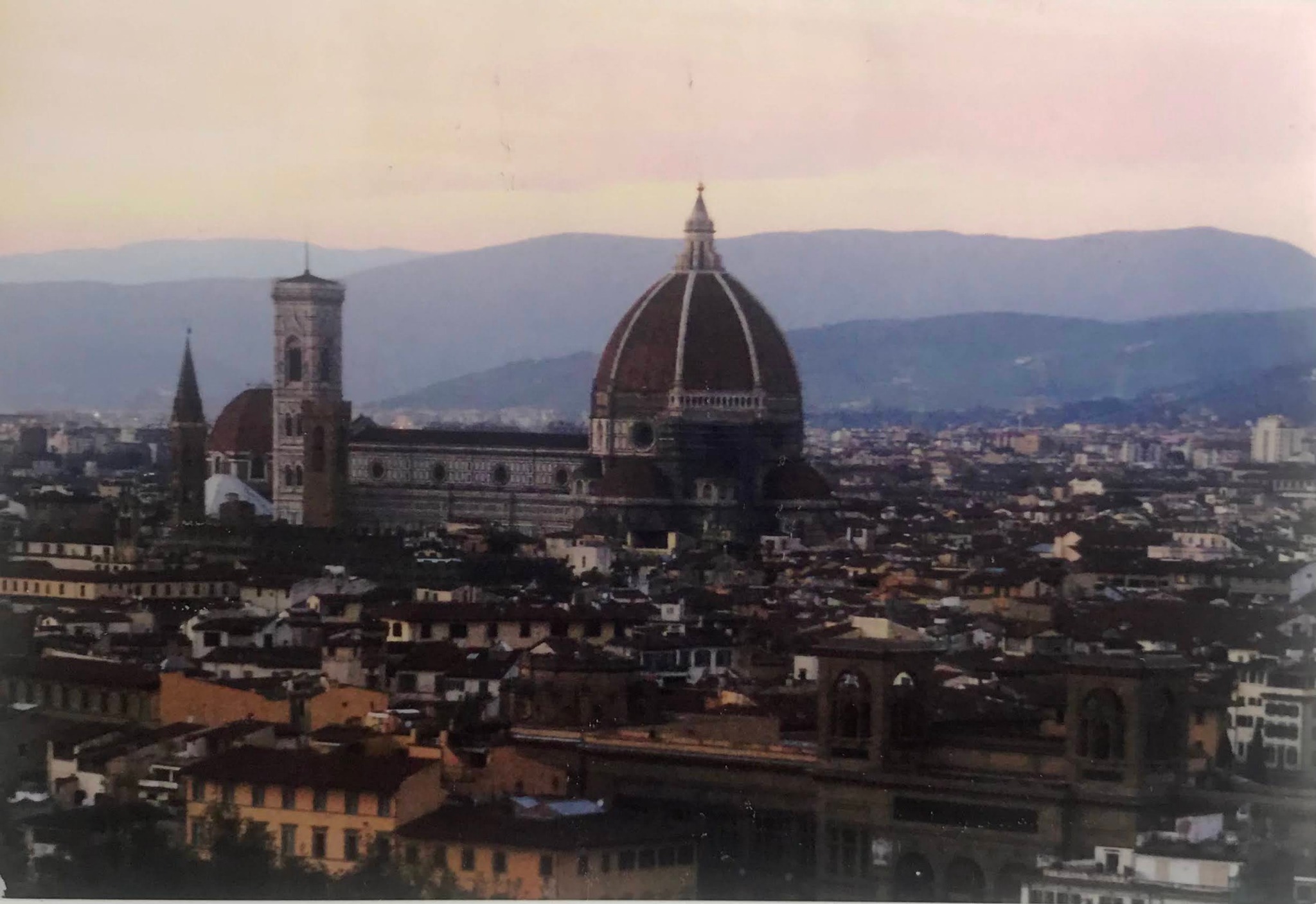 Panorama di Firenze con la cupola del Duomo